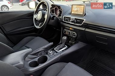 Седан Mazda 3 2015 в Києві