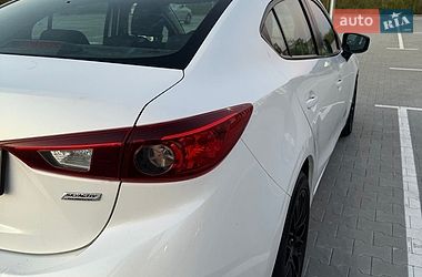 Седан Mazda 3 2015 в Києві