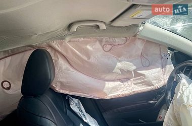 Хэтчбек Mazda 3 2017 в Харькове