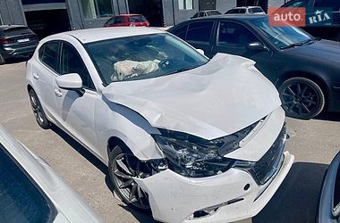 Хэтчбек Mazda 3 2017 в Харькове