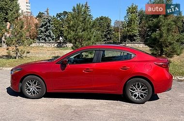 Седан Mazda 3 2017 в Кременчуге