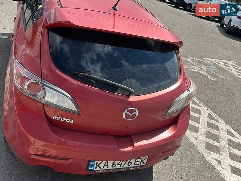 Хэтчбек Mazda 3 2011 в Киеве