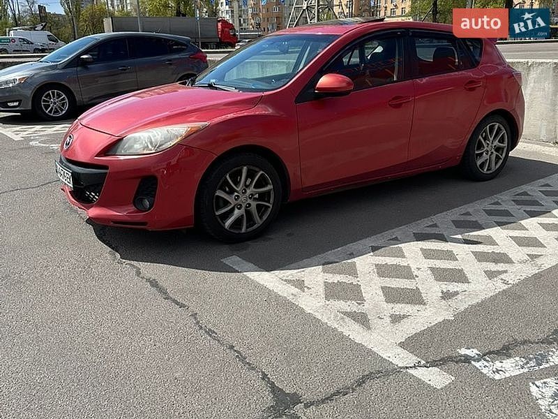 Хэтчбек Mazda 3 2011 в Киеве