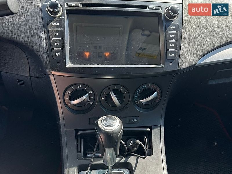 Хэтчбек Mazda 3 2011 в Киеве