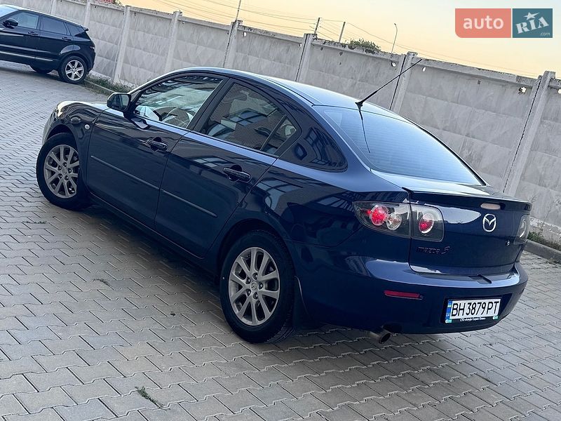 Седан Mazda 3 2008 в Одессе