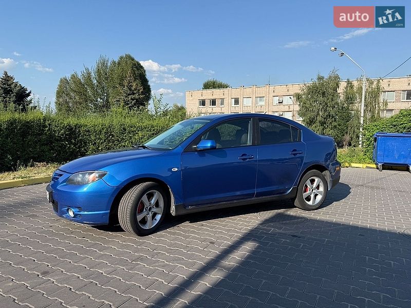 Седан Mazda 3 2005 в Каменском