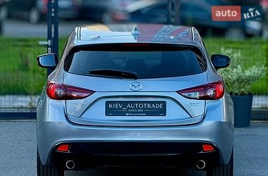 Хэтчбек Mazda 3 2013 в Киеве