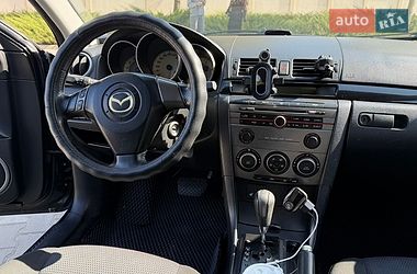 Седан Mazda 3 2006 в Одессе