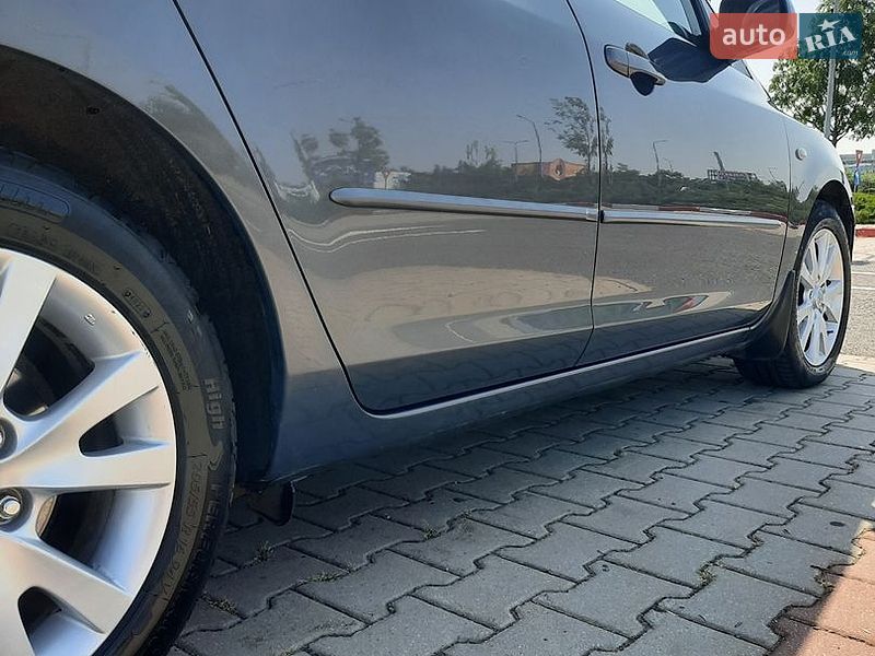 Хетчбек Mazda 3 2006 в Одесі