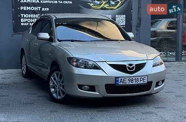 Седан Mazda 3 2008 в Дніпрі