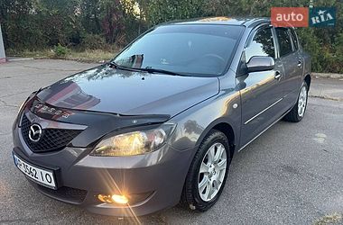 Хэтчбек Mazda 3 2006 в Запорожье Хэтчбек Mazda 3 2006 в Запорожье