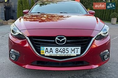 Седан Mazda 3 2016 в Києві