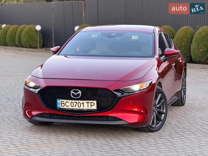 Mazda 3 2019