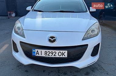 Седан Mazda 3 2011 в Фастове