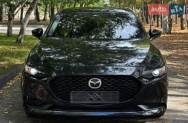 Седан Mazda 3 2025 в Днепре