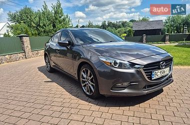 Седан Mazda 3 2017 в Львове