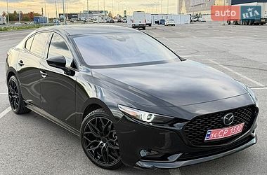 Седан Mazda 3 2022 в Львові
