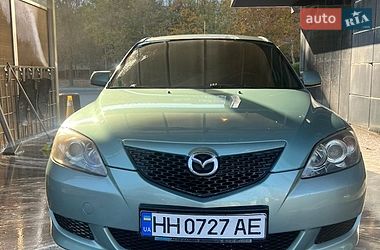 Хэтчбек Mazda 3 2004 в Южном Хэтчбек Mazda 3 2004 в Южном