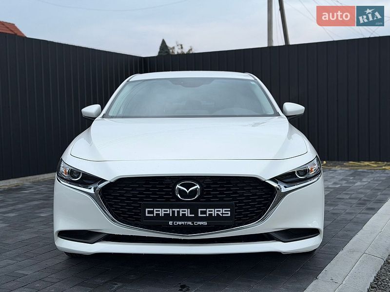 Седан Mazda 3 2024 в Луцке