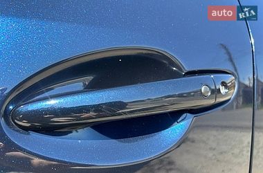 Седан Mazda 3 2018 в Днепре