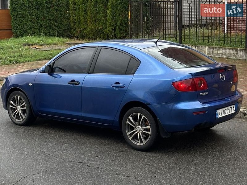 Седан Mazda 3 2003 в Киеве