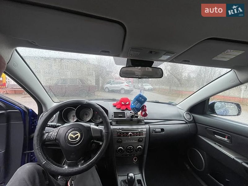 Хэтчбек Mazda 3 2006 в Ивано-Франковске