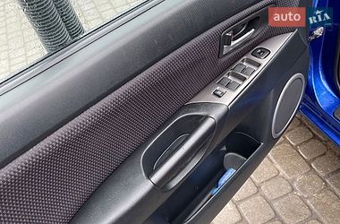 Хэтчбек Mazda 3 2006 в Ивано-Франковске