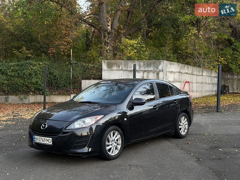 Mazda 3 2012