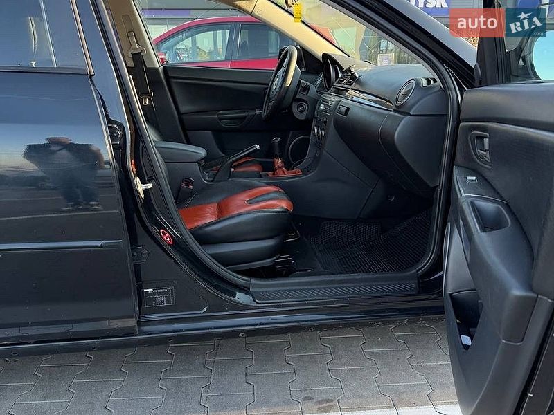 Хэтчбек Mazda 3 2008 в Киеве