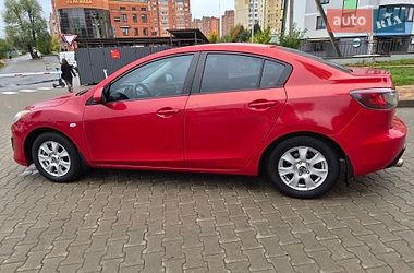 Седан Mazda 3 2011 в Борисполі