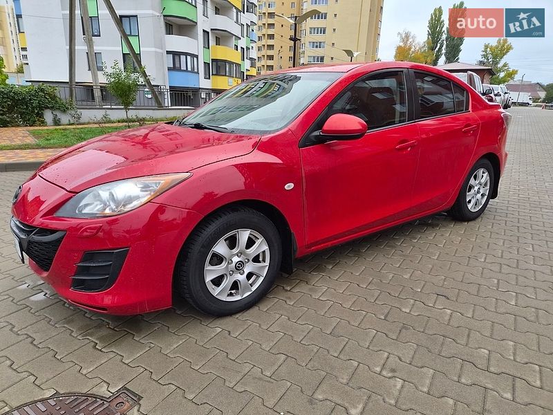 Седан Mazda 3 2011 в Борисполі