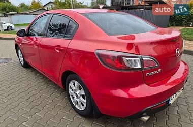 Седан Mazda 3 2011 в Борисполі