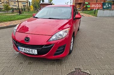 Седан Mazda 3 2011 в Борисполі