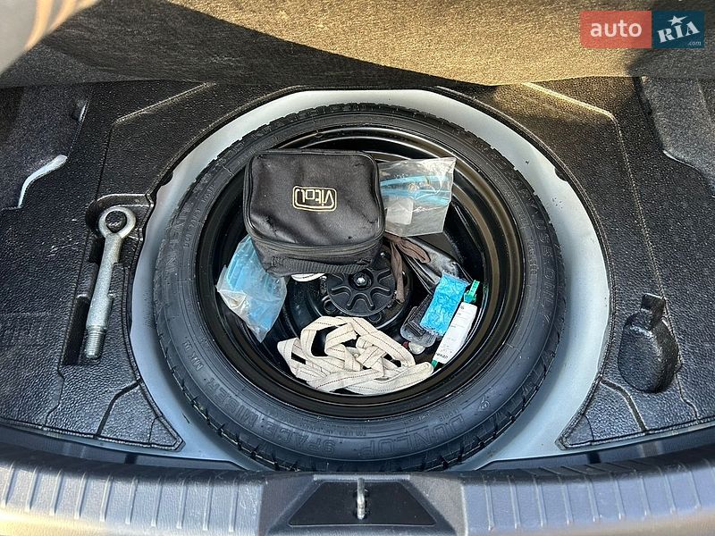 Седан Mazda 3 2016 в Києві