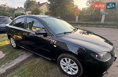 Седан Mazda 3 2007 в Рава-Русской
