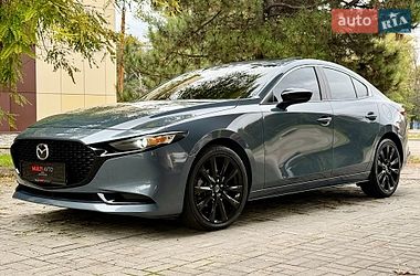 Седан Mazda 3 2023 в Днепре