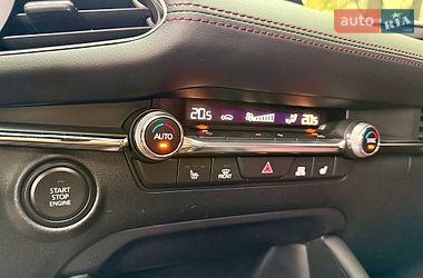 Седан Mazda 3 2023 в Дніпрі