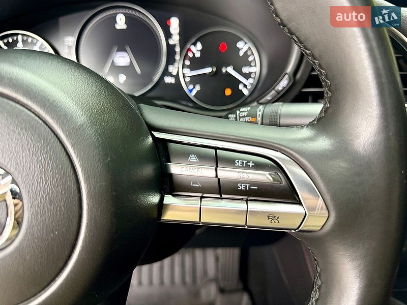 Седан Mazda 3 2023 в Дніпрі