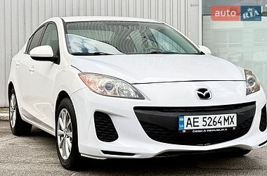 Седан Mazda 3 2013 в Запорожье