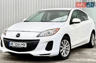 Седан Mazda 3 2013 в Запорожье