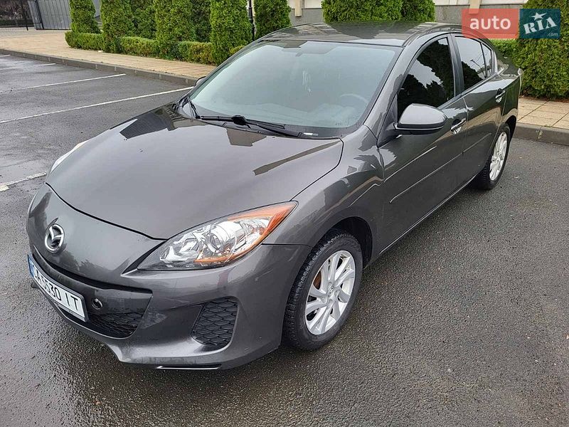 Седан Mazda 3 2011 в Черкассах