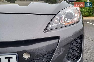 Седан Mazda 3 2011 в Черкассах