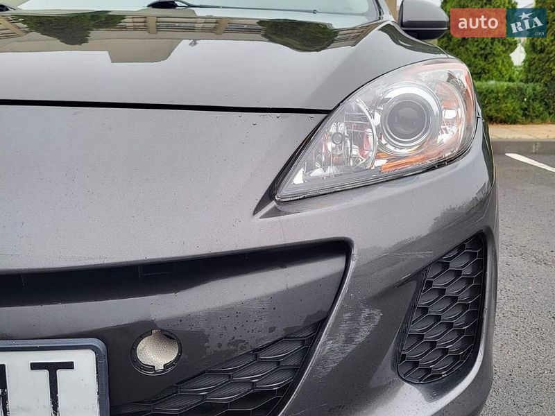 Седан Mazda 3 2011 в Черкассах