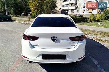 Седан Mazda 3 2019 в Дніпрі