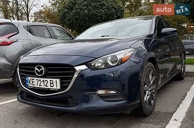 Хэтчбек Mazda 3 2018 в Днепре