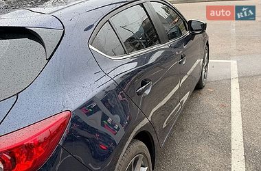 Хетчбек Mazda 3 2018 в Дніпрі