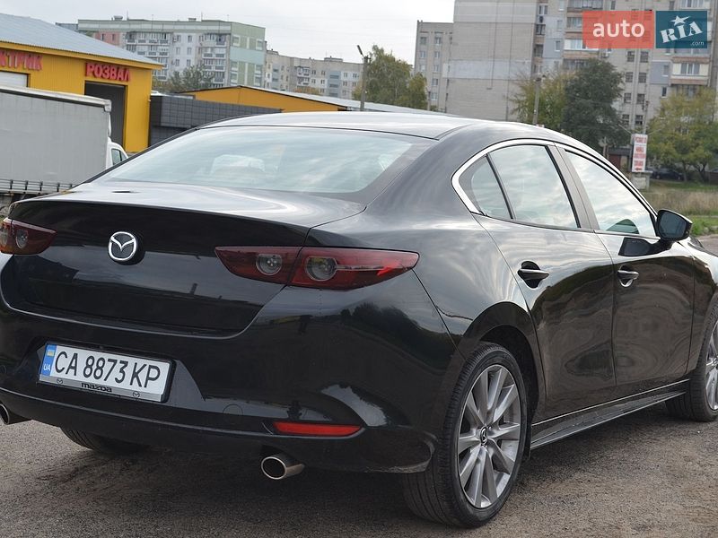 Седан Mazda 3 2021 в Черкасах
