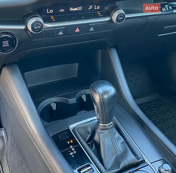 Седан Mazda 3 2023 в Кам'янець-Подільському
