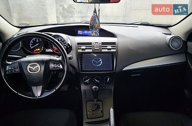 Седан Mazda 3 2011 в Черкассах