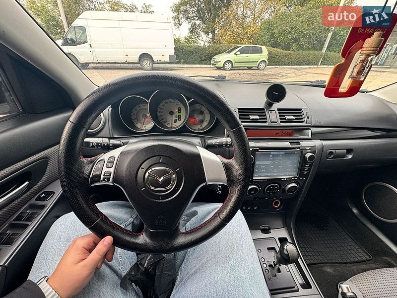 Хэтчбек Mazda 3 2007 в Днепре